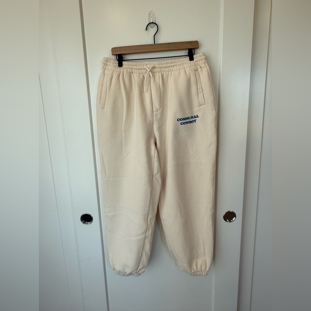 Communal Cowboy Set - Cream ‘Even Cowgirls Get The Blues’ Hoodie & Sweatpant - Picture 7 of 12